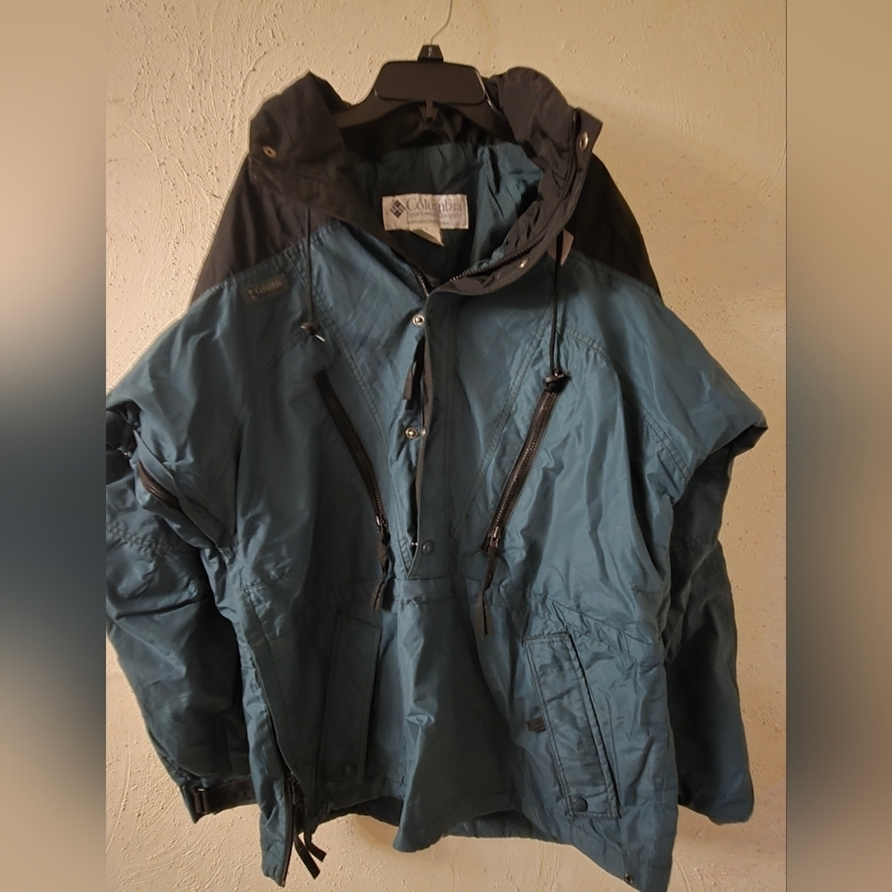 Columbia Men's Blue and Black Raincoat